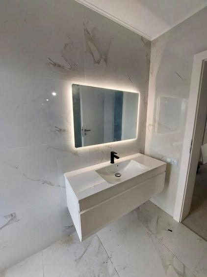 Duplex cu 4 camere cu Canalizare în Cetate