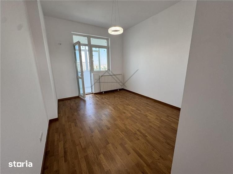 Apartament cu 4 camere în Pieptănari