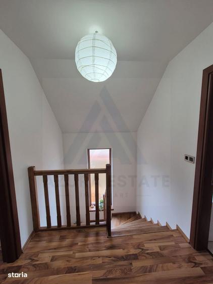 Casă cu 4 camere cu Teren 170 Mp în Central