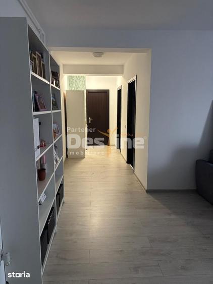Apartament cu 2 camere, mobilat în Central — fotografia 1