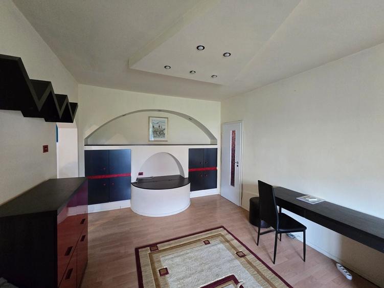 Apartament cu 2 camere, mobilat în Circumvalațiunii