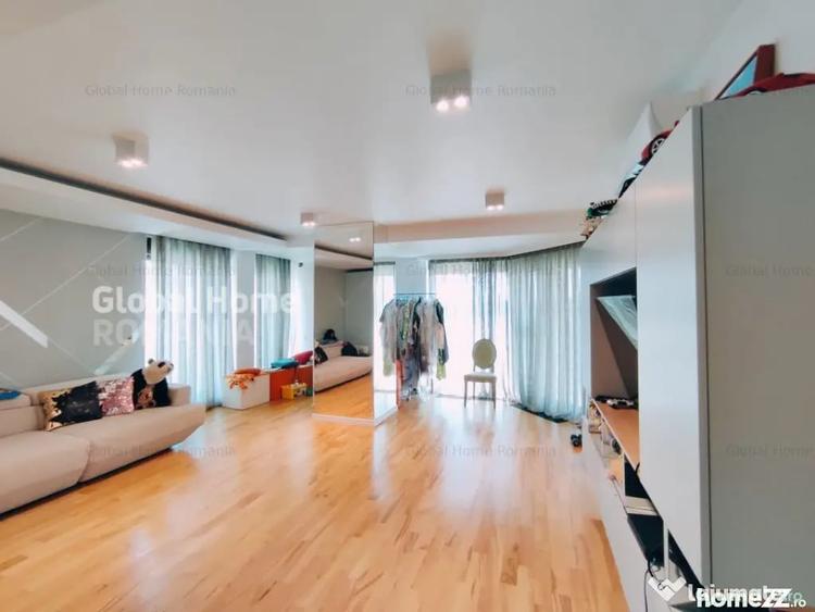 Casă cu 7 camere cu Teren 1500 Mp în Sisești