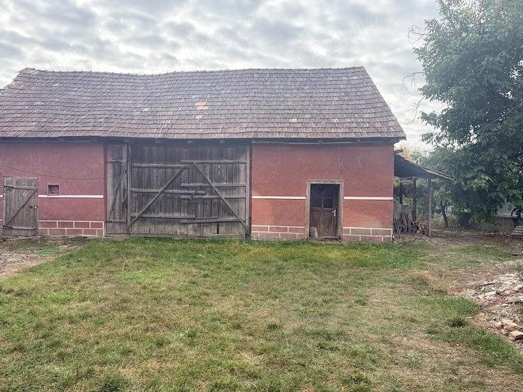 Casă cu 3 camere cu Teren 1000 Mp în Ciceu-Mihăiești