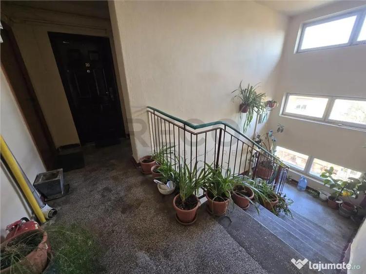 Apartament cu 2 camere semidecomandat în Central