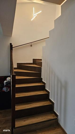 Casă cu 4 camere cu Teren 80 Mp în Chiajna