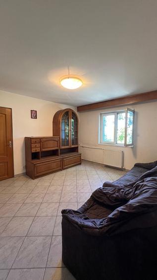 3 camere cu vedere la Parc Humulesti - 3