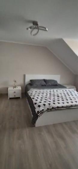 Apartament cu 3 camere în Iosia