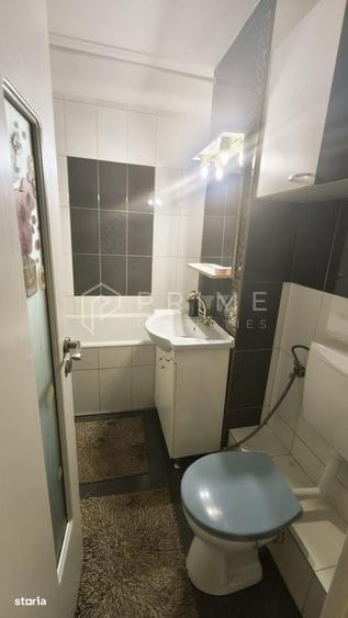 Apartament cu 3 camere decomandat în Tudor