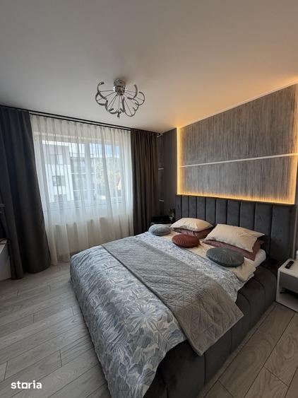Apartament cu 3 camere decomandat în Orașul Vechi