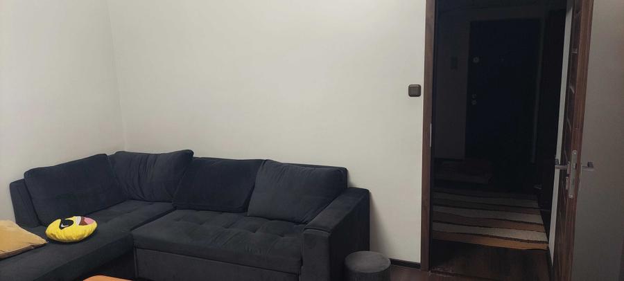 Apartament cu 3 camere decomandat în 1 Mai