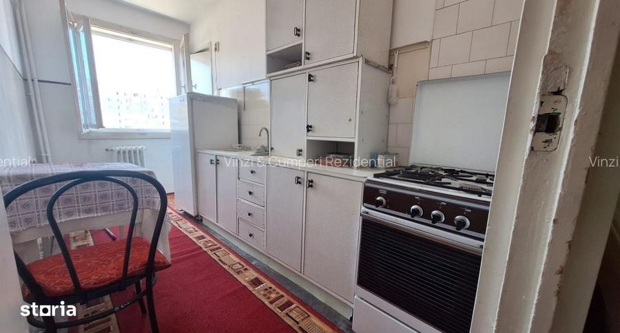 Apartament 3 camere, Confort 1, Vlaicu, decomandat, etaj intermediar