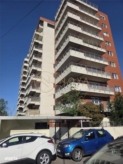 Apartament cu 3 camere în Tei