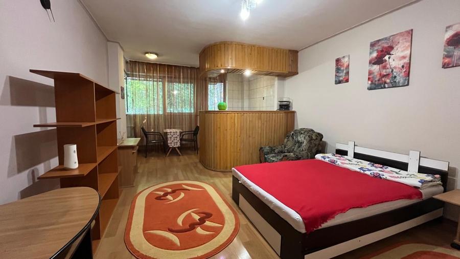Garsonieră decomandată în Drumul Taberei