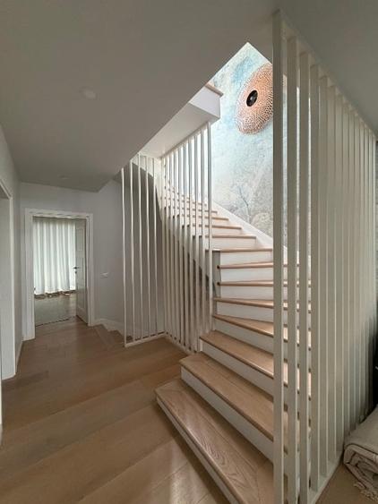 Duplex cu 4 camere cu Canalizare în Central