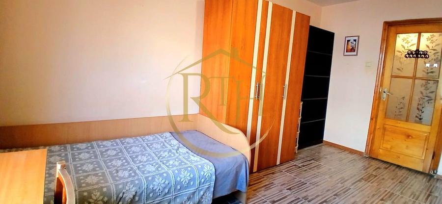 Garsonieră decomandată, mobilată în Complex Studențesc