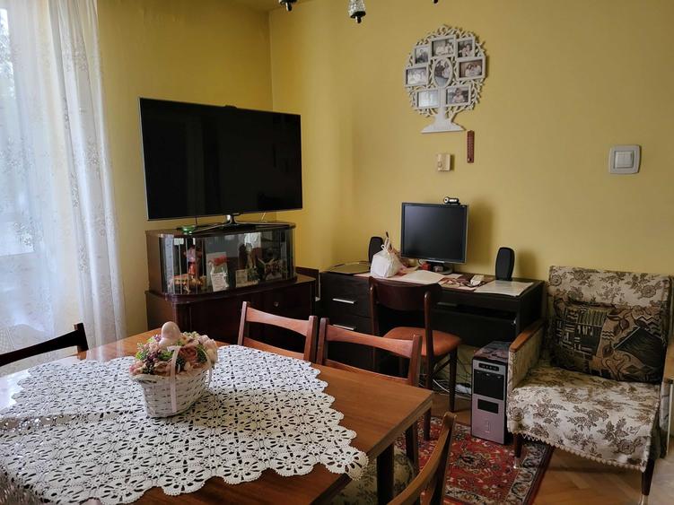 Apartament cu 2 camere decomandat în Carpați 1