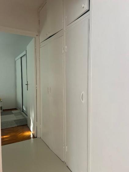 Apartament cu 2 camere semidecomandat, mobilat în Iancului