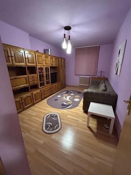 Inchiriez apartament in OM 50 m2 parter inalt - 2