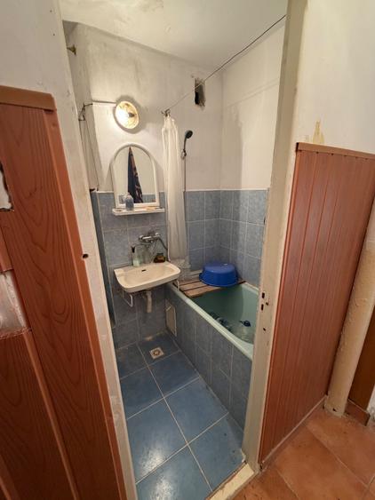 Apartament cu 2 camere semidecomandat în Micro 14