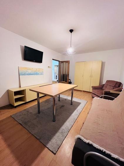 Apartament cu 2 camere decomandat în Dosu Bricii