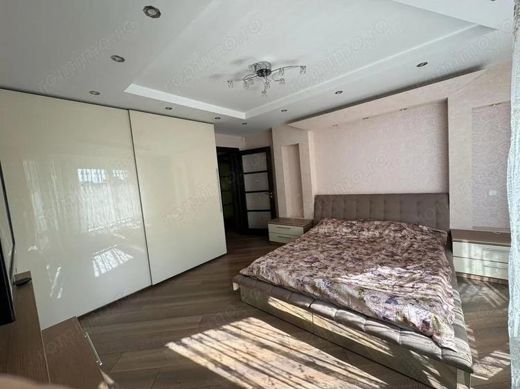 Apartament cu 3 camere decomandat în Banu Manta