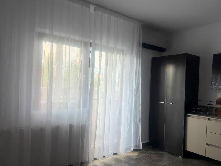 Garsonieră decomandată în Panduri