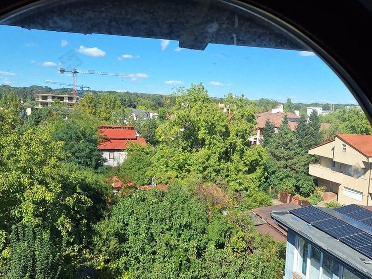 Apartament cu 4 camere decomandat, mobilat în Pipera