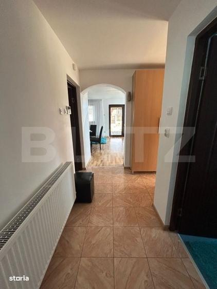 Casă cu 4 camere în Drâmbar