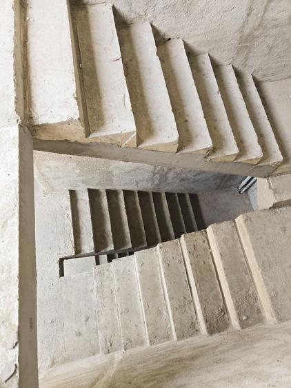 Apartament cu 4 camere decomandat în Militari