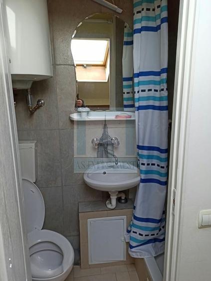 Garsonieră nedecomandată, mobilată în Răcădău