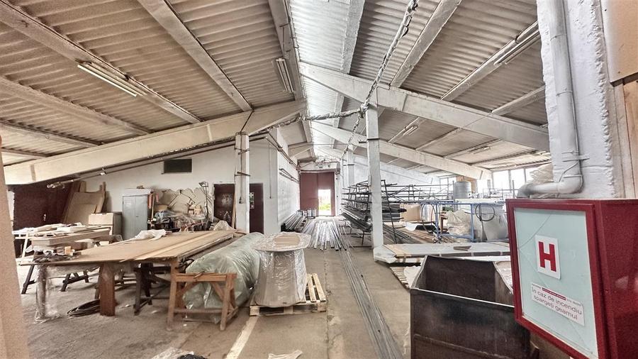 Spațiu industrial, de 6,000 mp, în Teliu