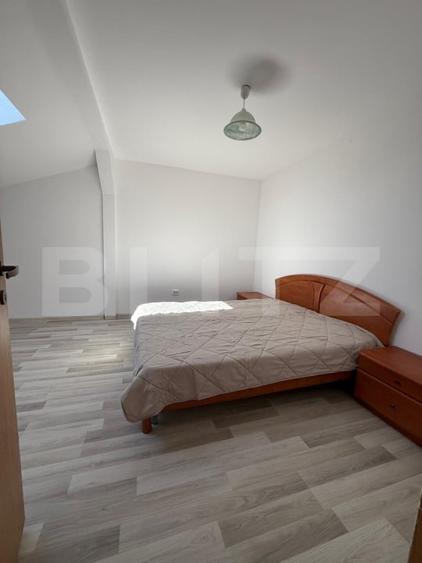 Apartament cu 4 camere decomandat, mobilat în Centrul Civic