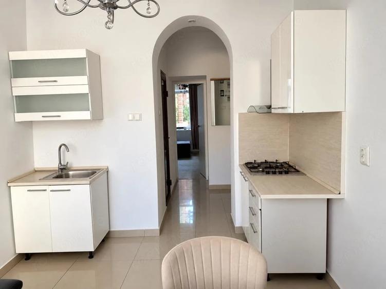 Apartament cu 2 camere decomandat în Ultracentral