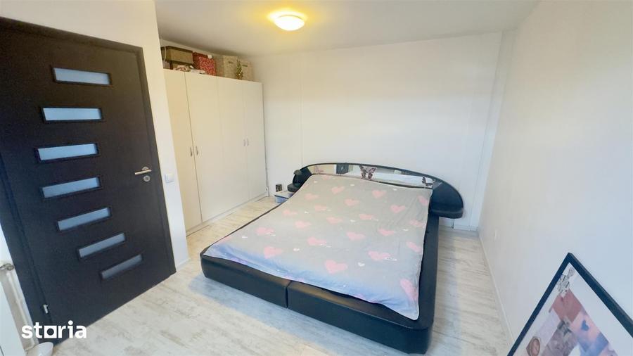 Apartament cu 3 camere în Est