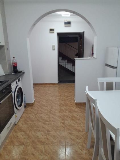 Apartament cu 2 camere decomandat în Exterior Vest