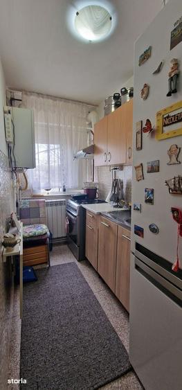 Apartament cu 2 camere în Km 4