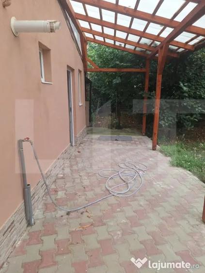 Casă cu 4 camere cu Teren 495 Mp în Central