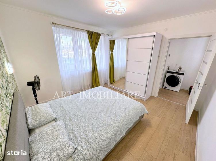 Apartament cu 2 camere semidecomandat, mobilat în Central