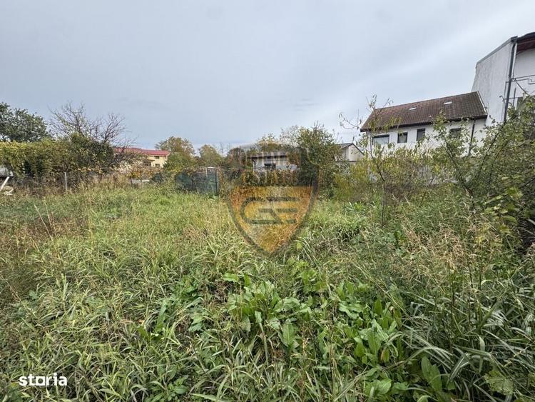 Casă cu 4 camere în Palazu Mare