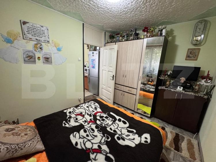 Apartament cu 2 camere semidecomandat, mobilat în Dacia