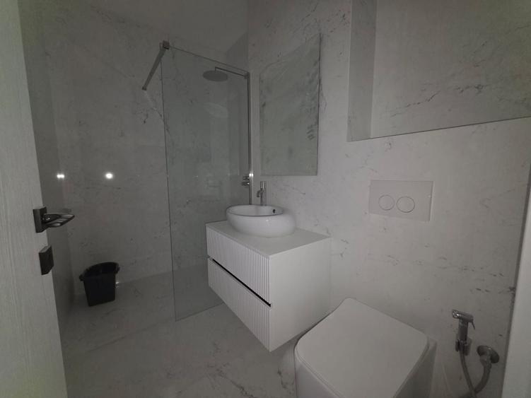 Apartament cu 2 camere decomandat, mobilat în Pipera