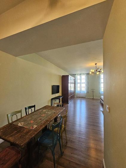 Apartament cu 2 camere decomandat în Exterior Vest