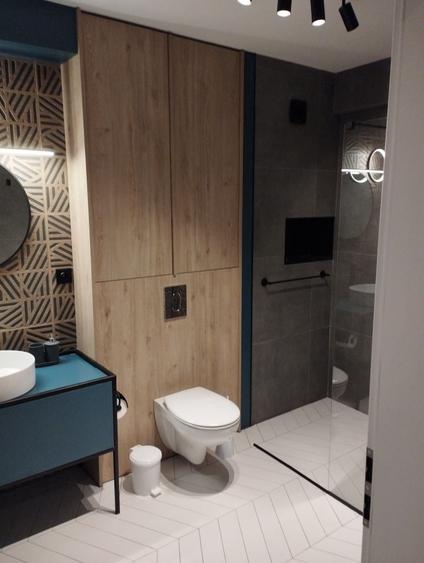 Apartament cu 2 camere semidecomandat în Horea