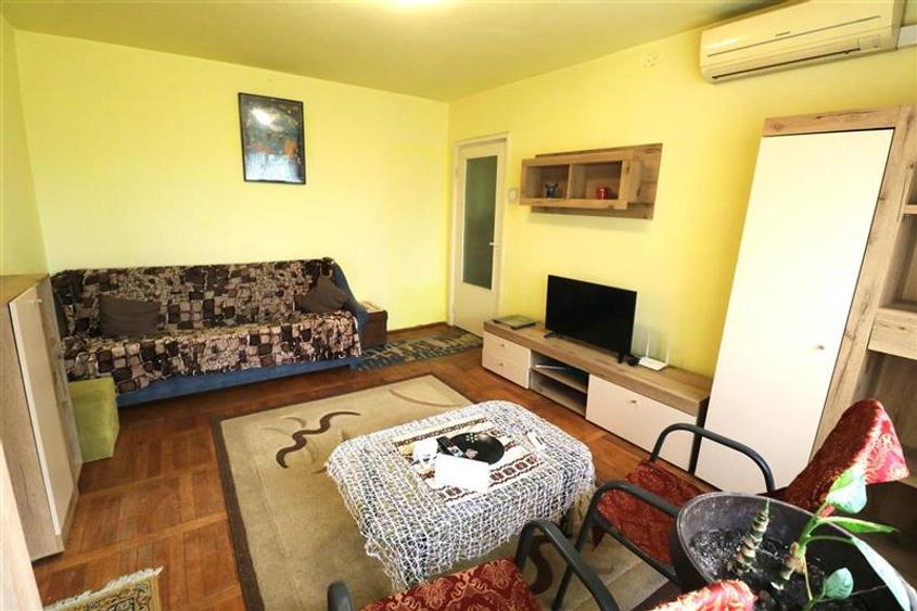 Apartament cu 2 camere semidecomandat în Circumvalațiunii