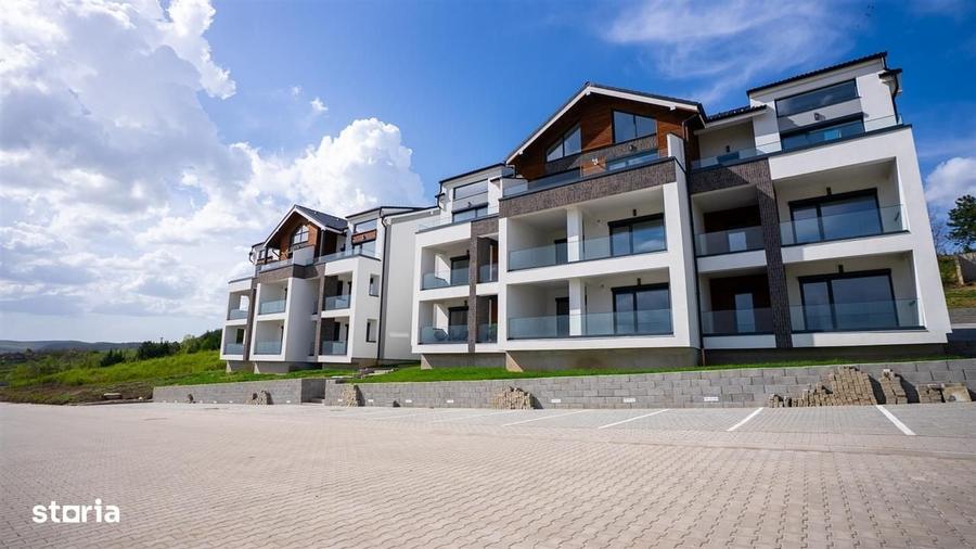 Apartament cu 3 camere în Cristian