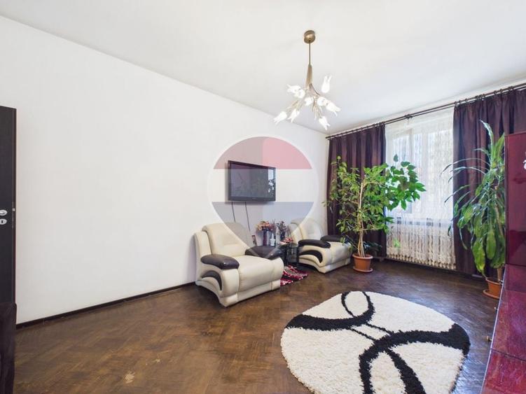 Apartament cu 2 camere decomandat, mobilat în Drumul Taberei
