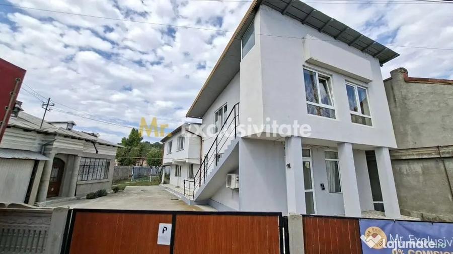 Casă cu 5 camere cu Teren 500 Mp în Bascov