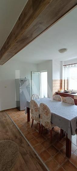 Apartament cu 2 camere decomandat, mobilat în Turnișor