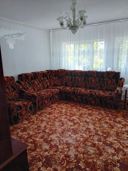Casă individuală cu 5 camere cu Teren 756 Mp în Central