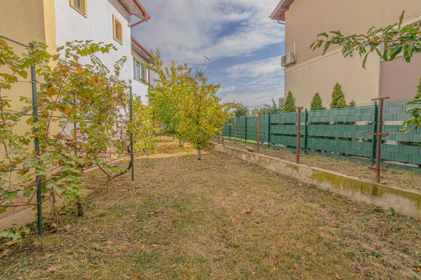 Casă cu 6 camere cu Canalizare în Corbeanca
